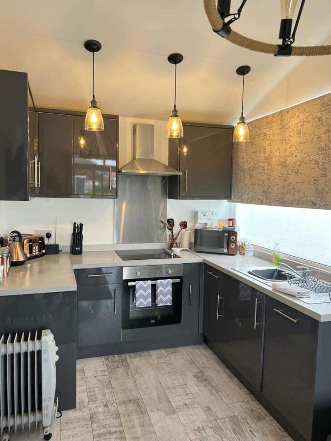Stunning One Bed Modern & Contemporary Chalet Bridlington Εξωτερικό φωτογραφία